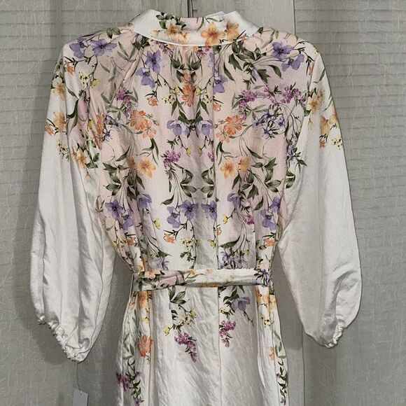 52seven 12P White Floral Mock Neck Button Front 3/4 Sleeve Belted Dress - Picture 9 of 16